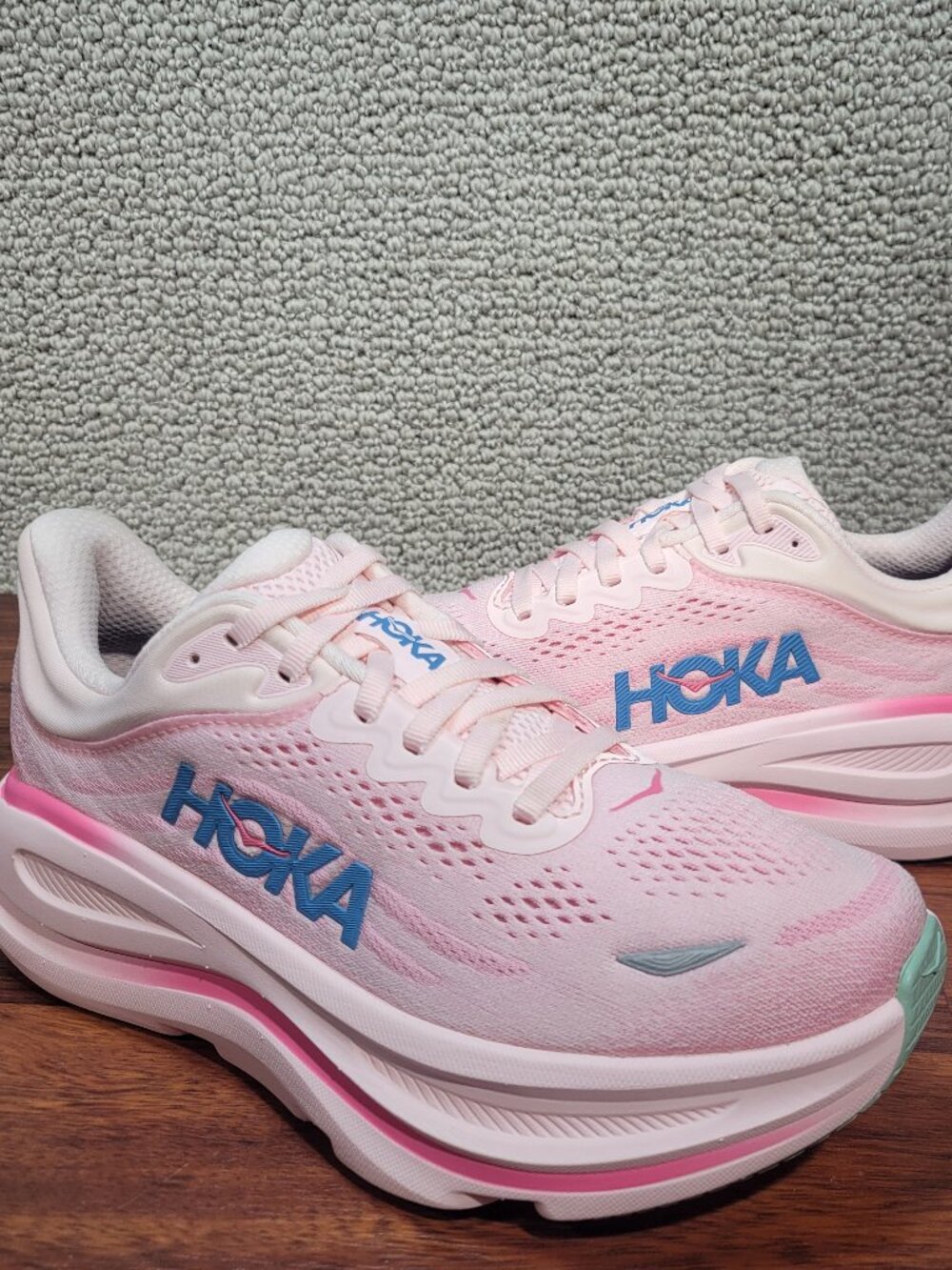 Hoka One One Bondi 9 Wide Women's Size 6D Rose Tea Petal Running Shoes 1162014
